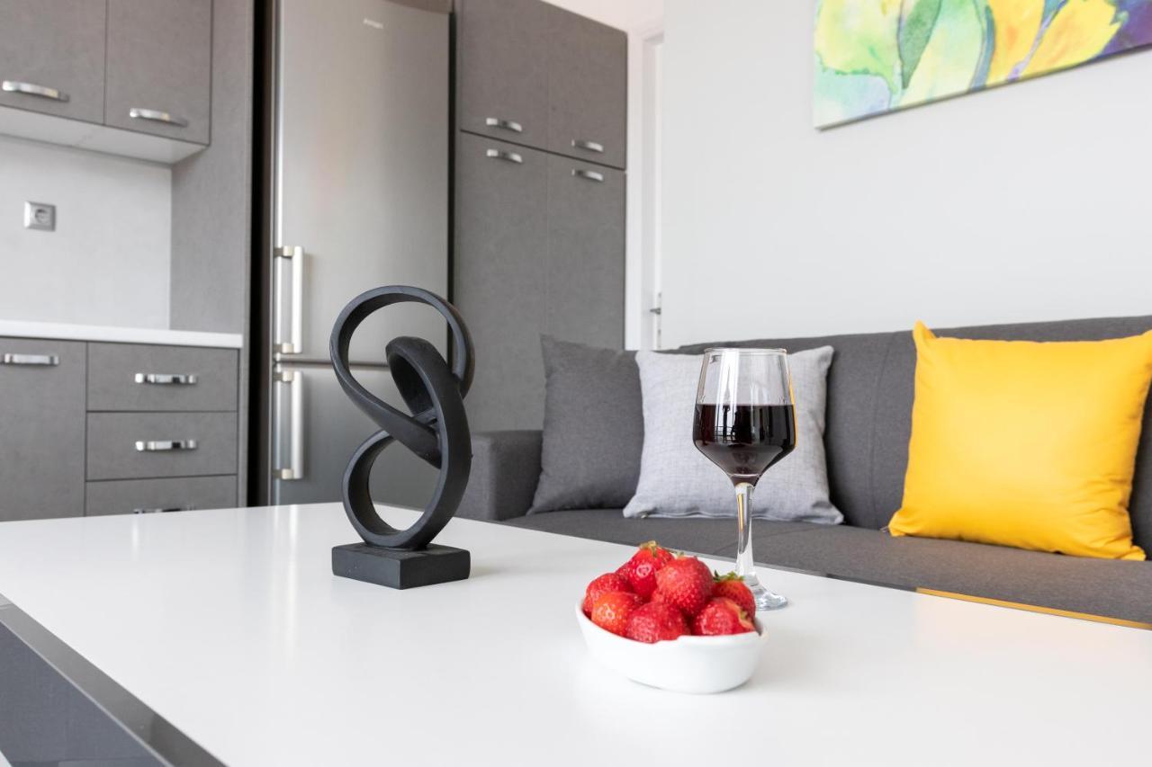 Z5 Sky Sparta Apartment Dış mekan fotoğraf